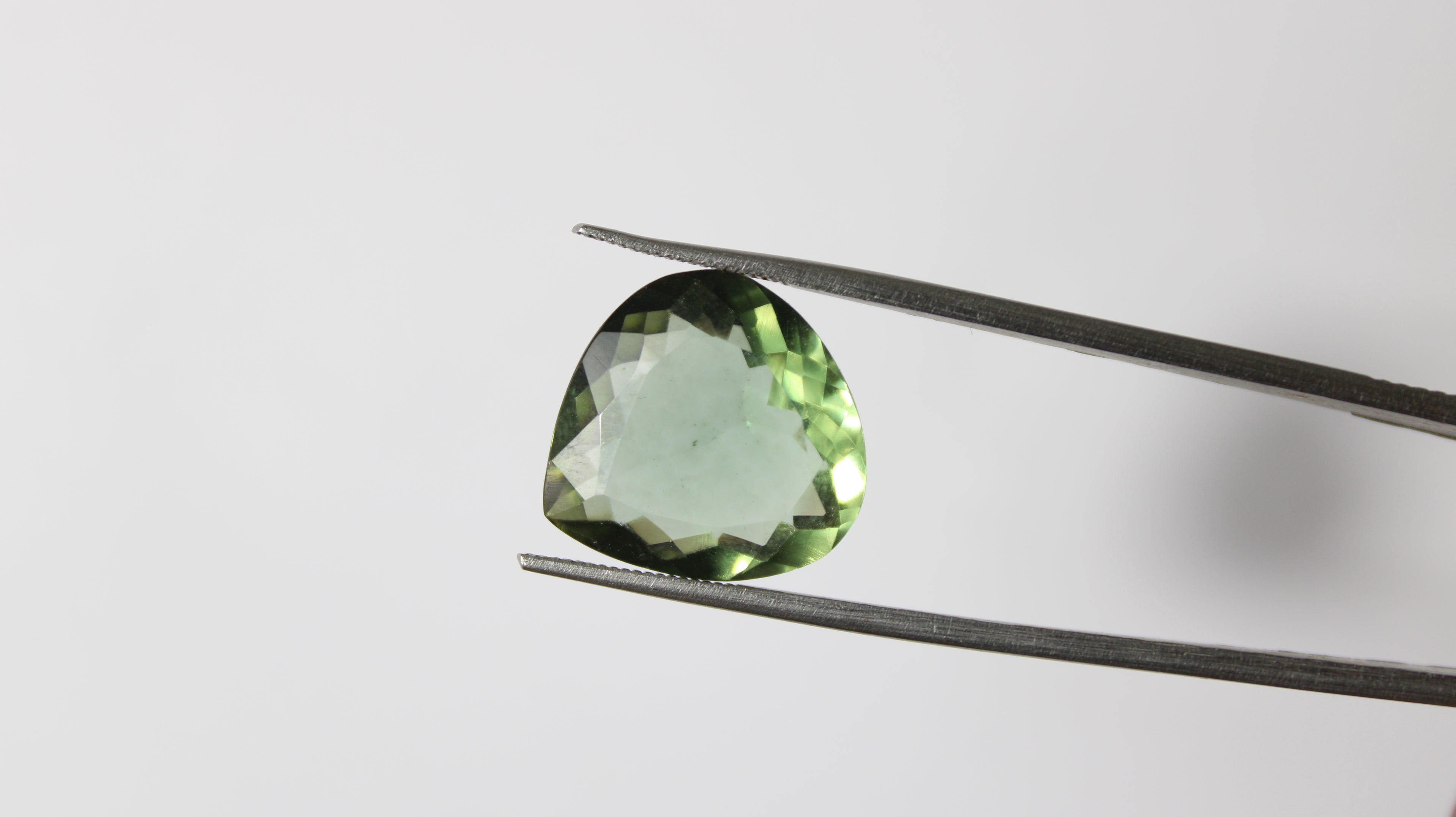 Prazolitas Drop – Lot with 2 Units (27.05 ct in total)