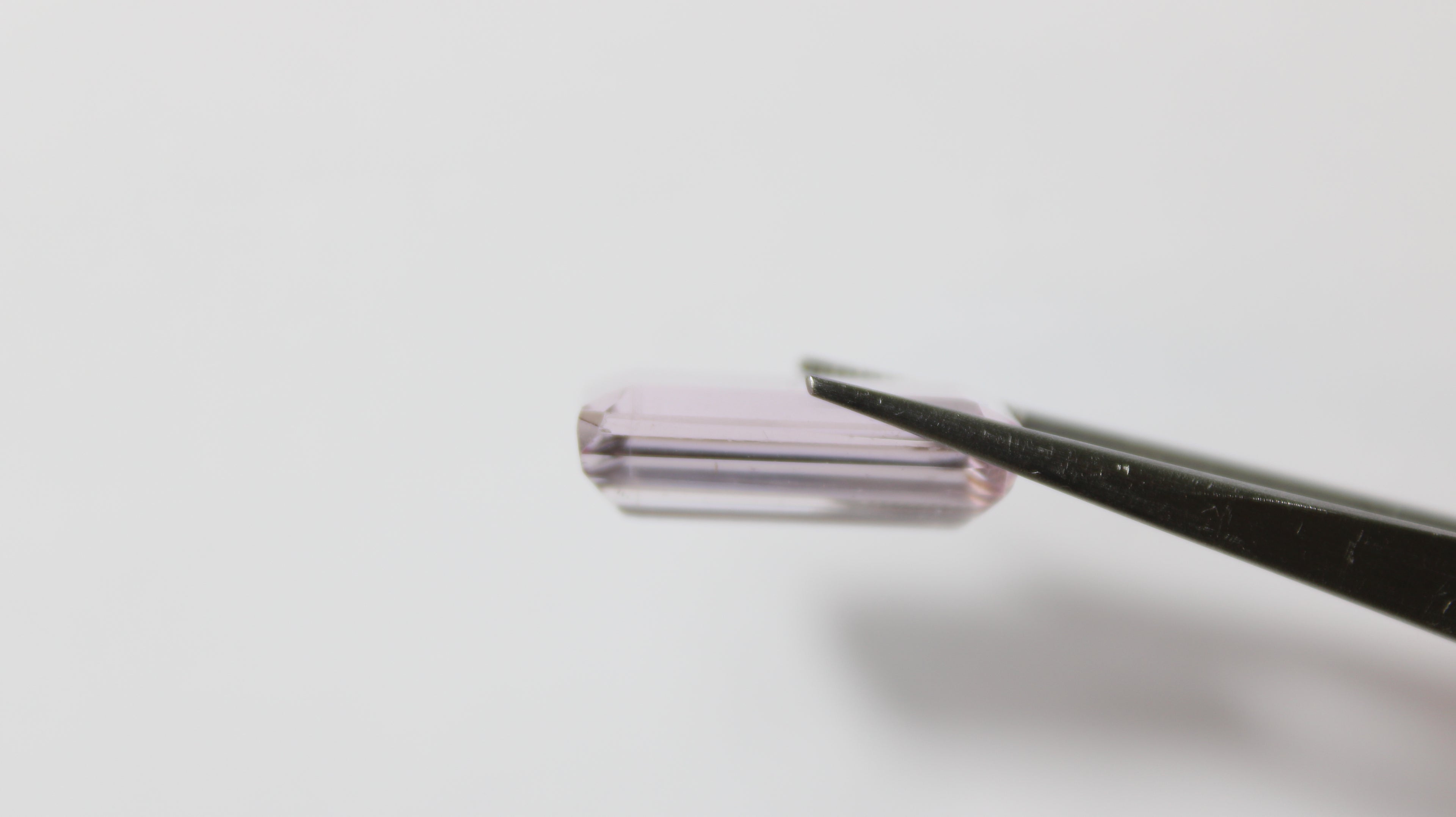 Rectangular Natural Kunzite – 1 Unit (21.54 ct)
