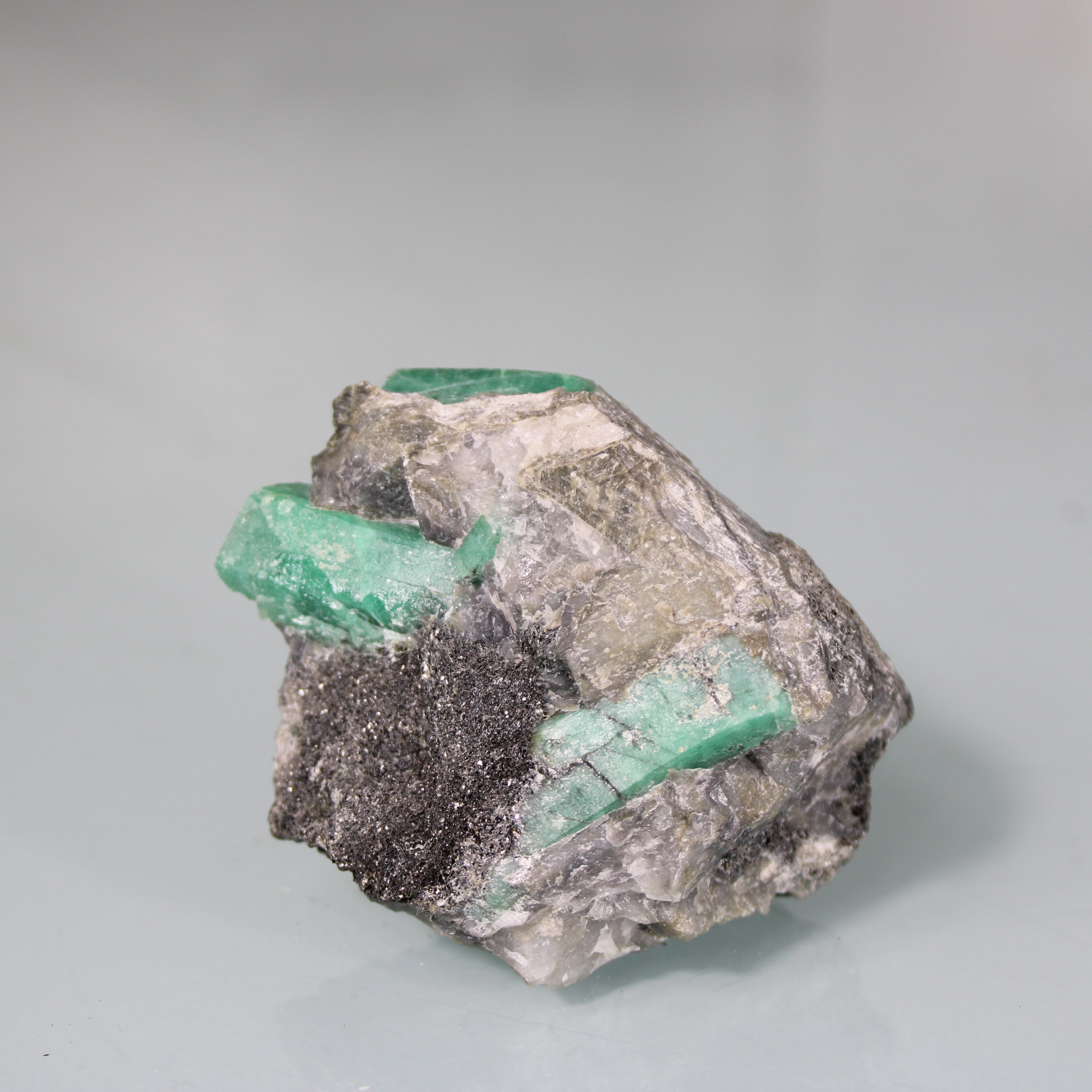 Emeralds in the Matrix – Natural Power in its Pure State