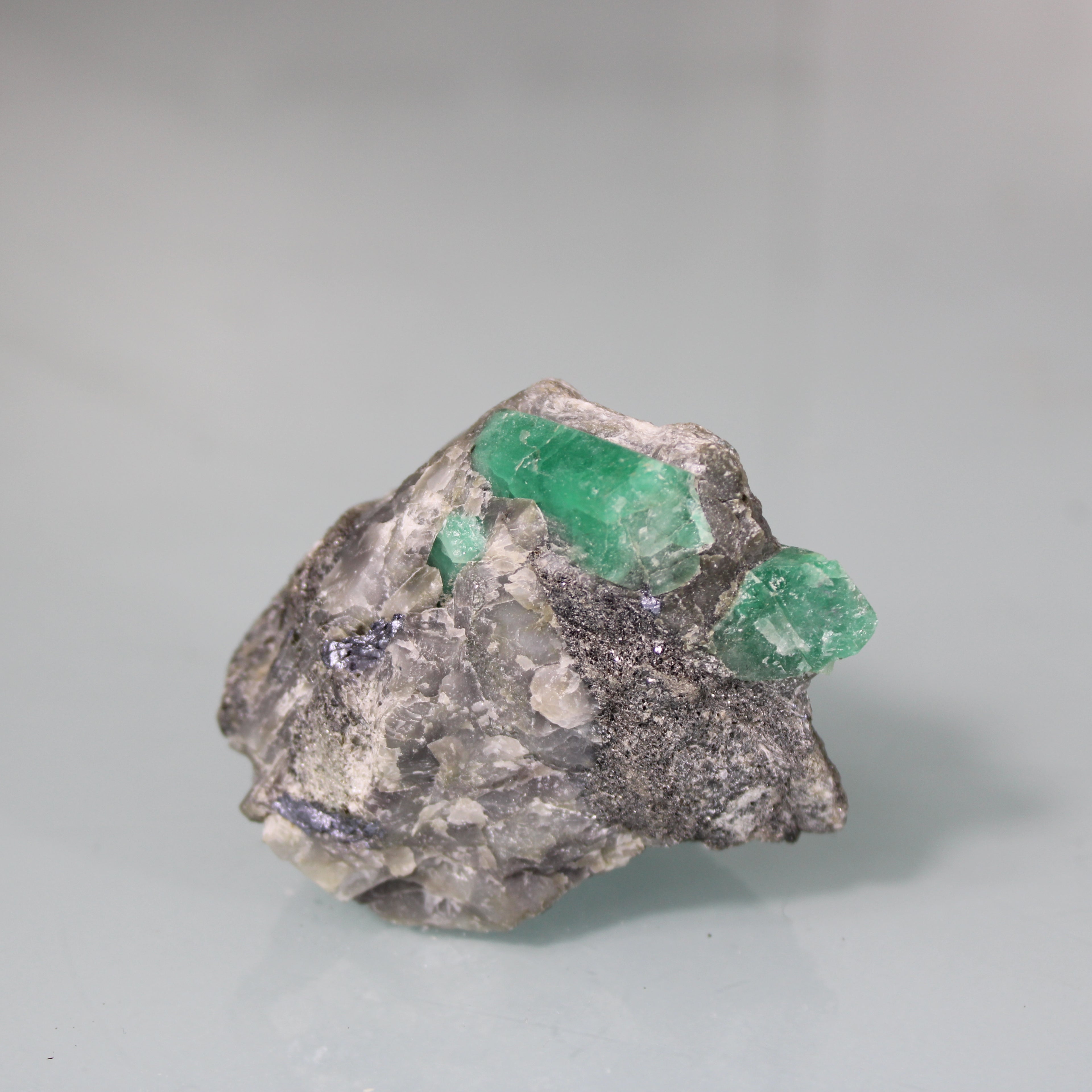 Emeralds in the Matrix – Natural Power in its Pure State