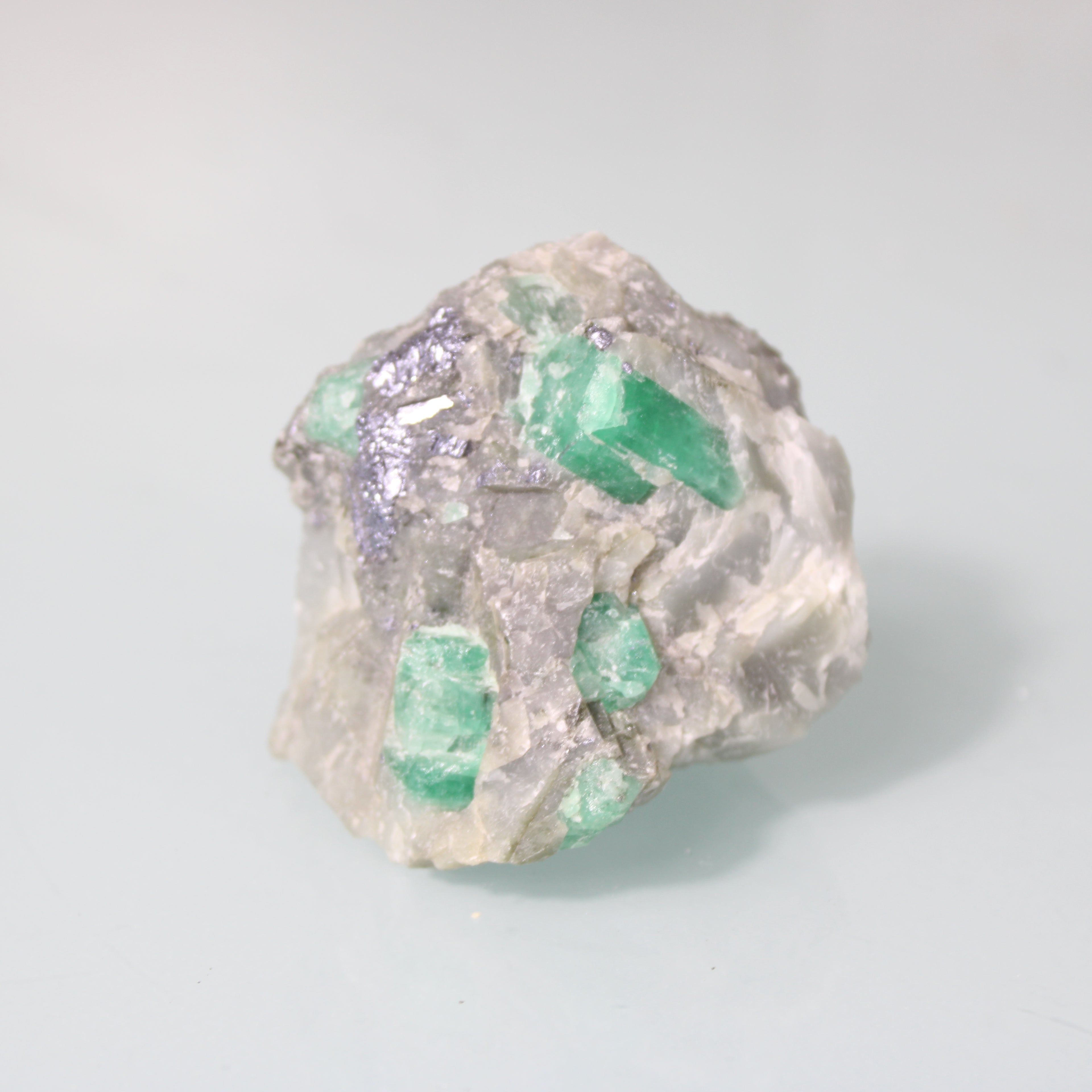 Emeralds in the Matrix – Natural Wealth on Display