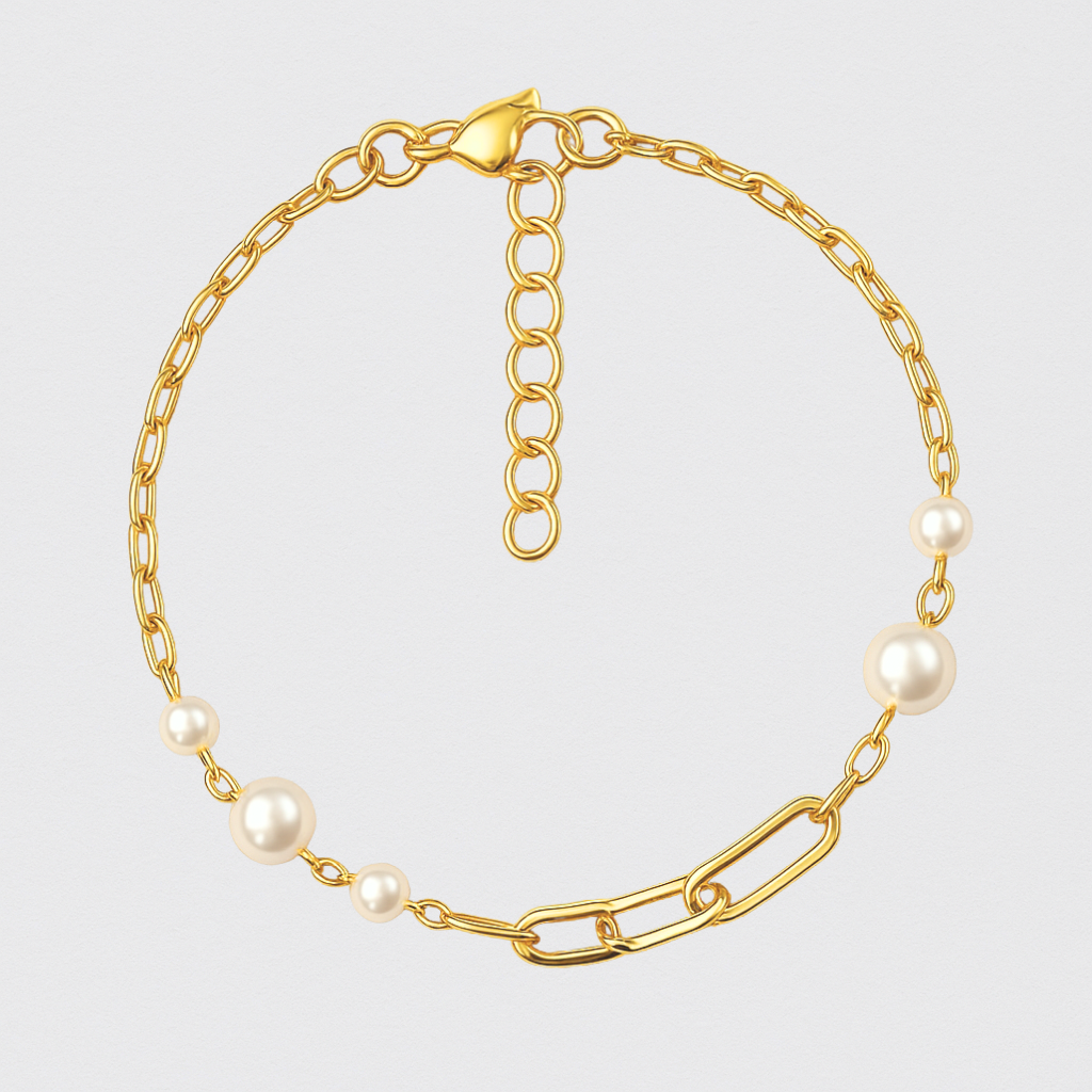 Gold Chain Bracelet with Pearls – Sophistication and Modernity