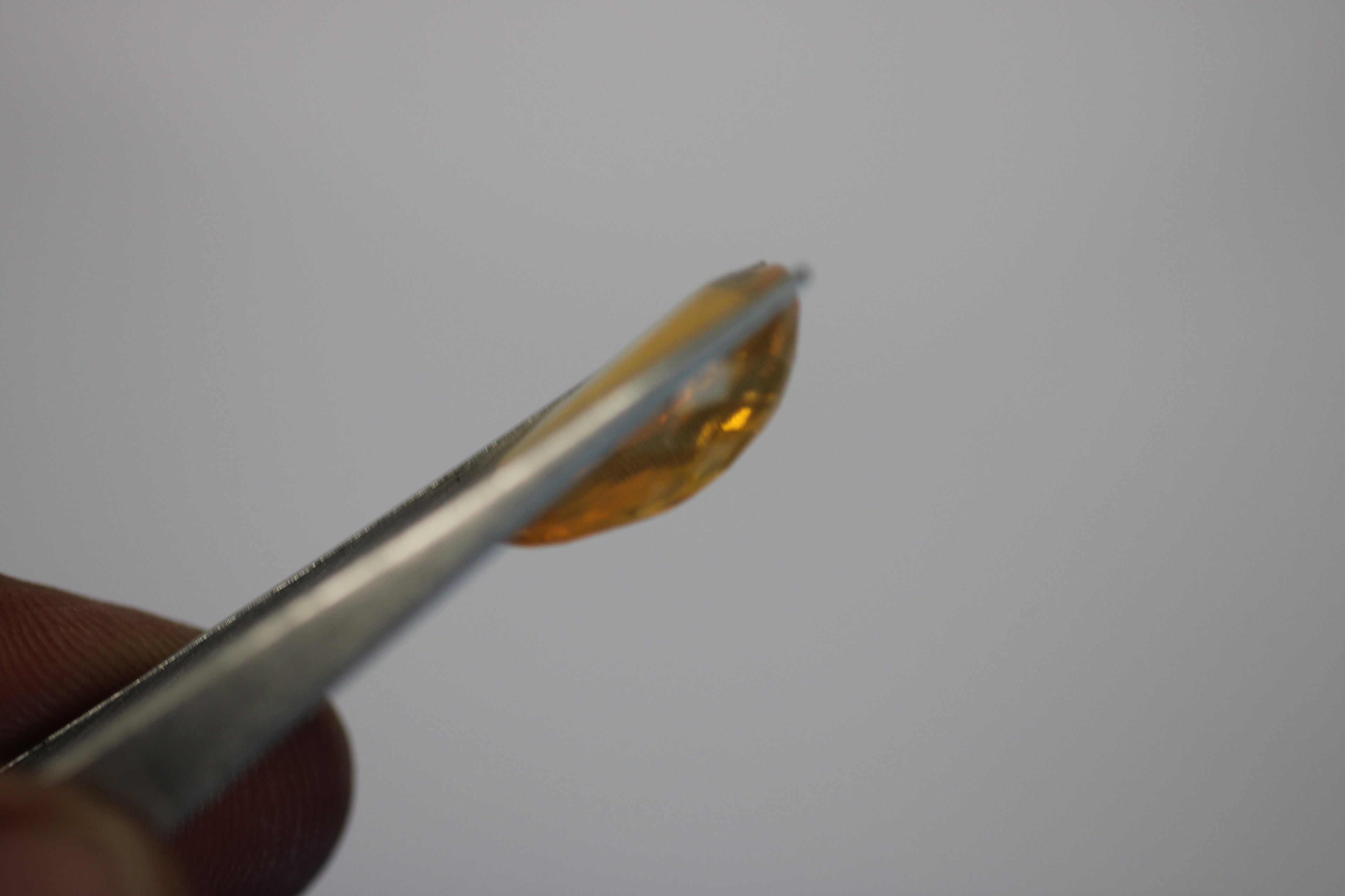 Opala de Fogo Gota – 1 Unidade (10,45 ct)