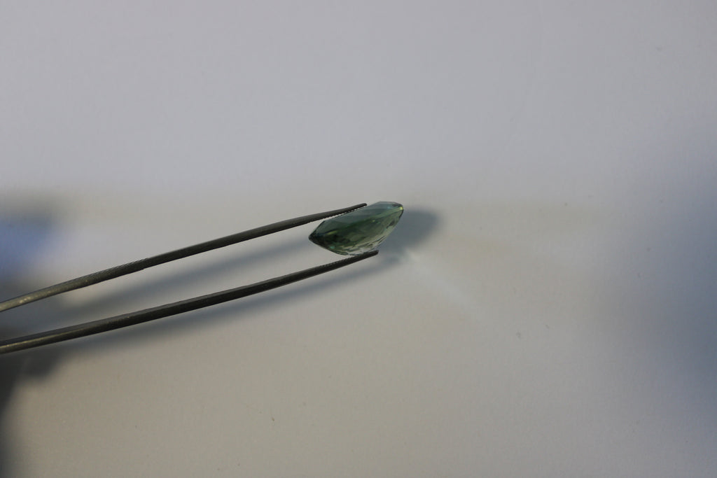 Prazolita Oval – 1 Unidade (16,42 ct)
