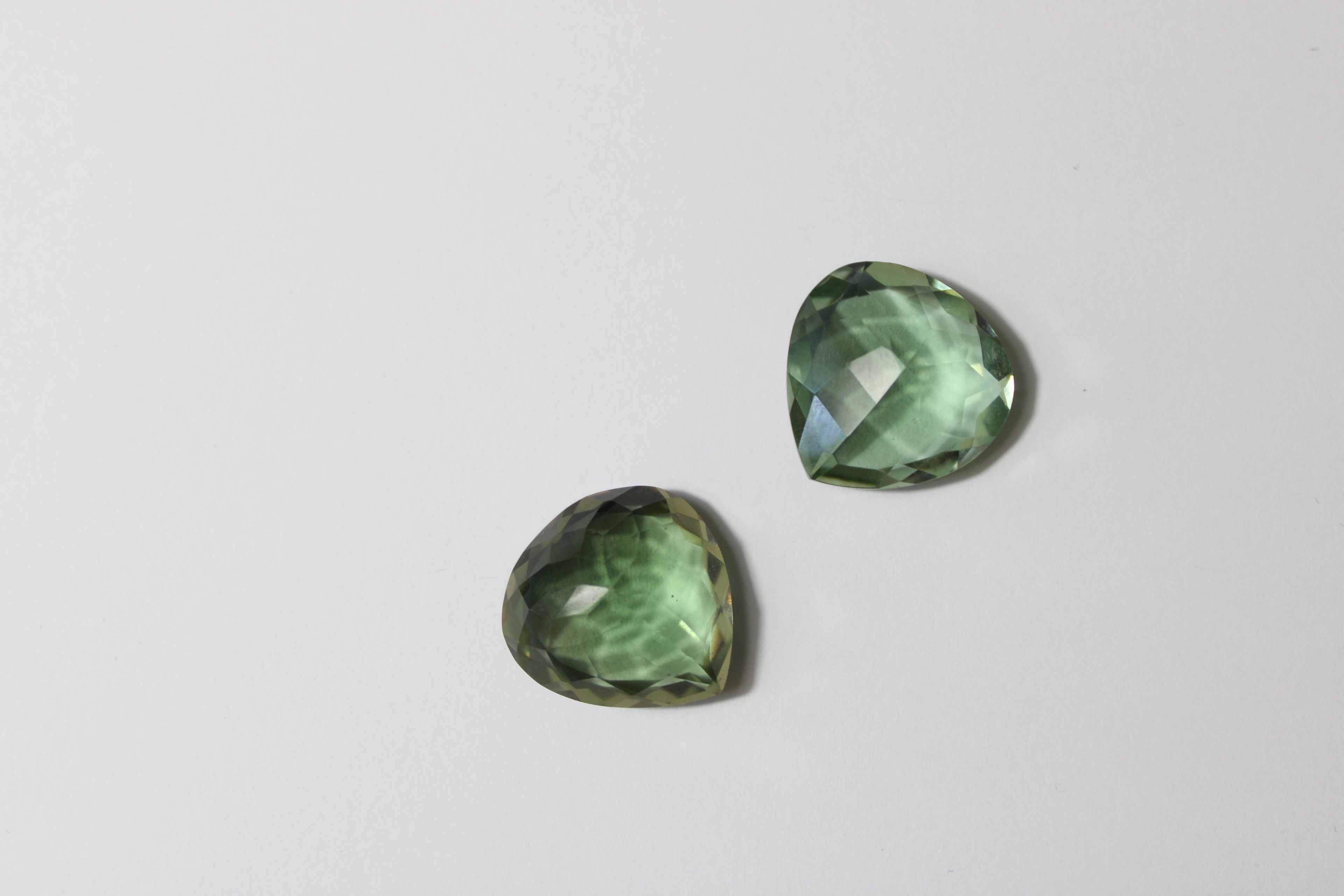Prazolita Gota – Lote de 2 Unidades (40,52 ct no total)