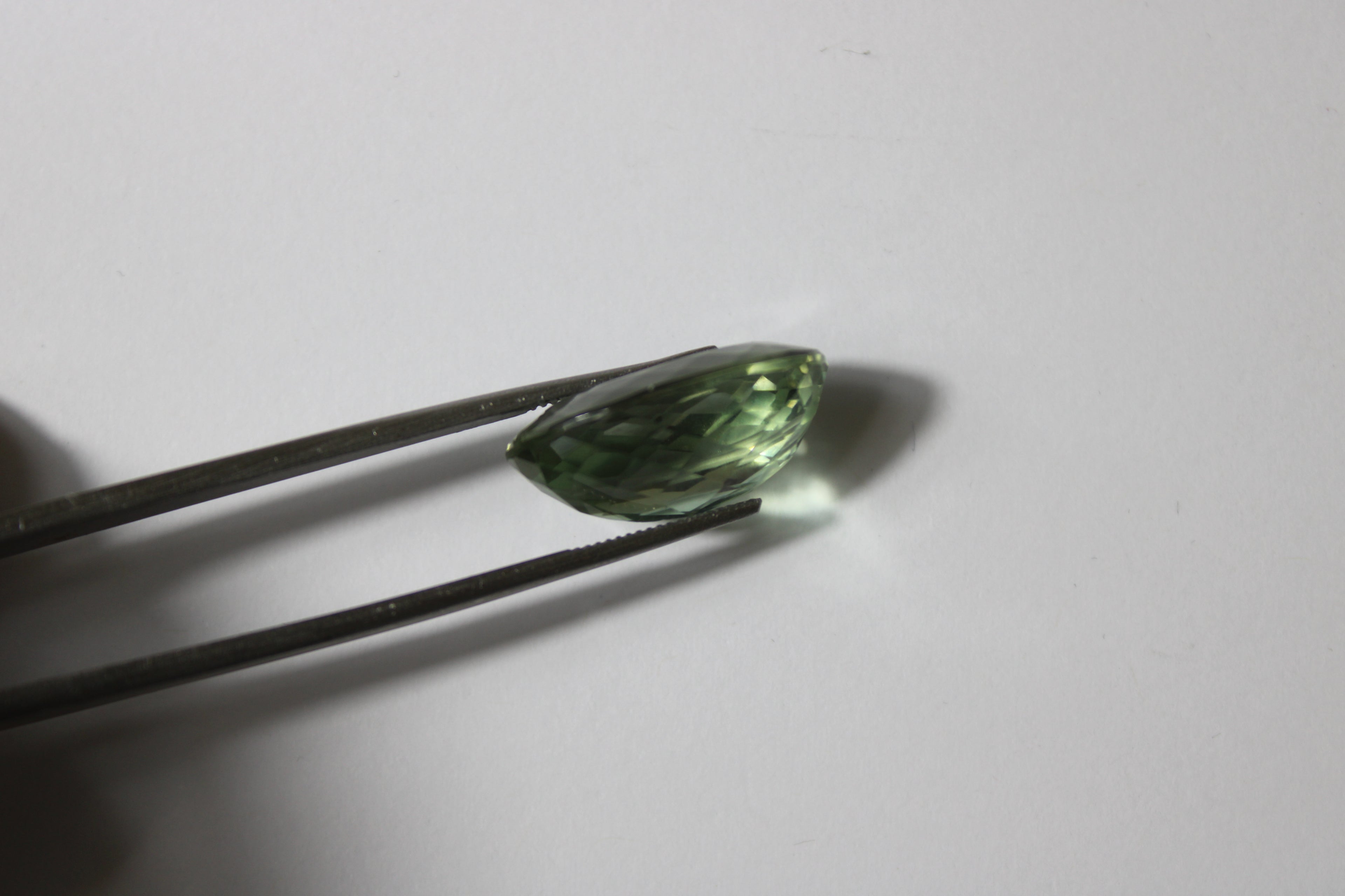 Prazolita Oval – 1 Unidade (14,56 ct)