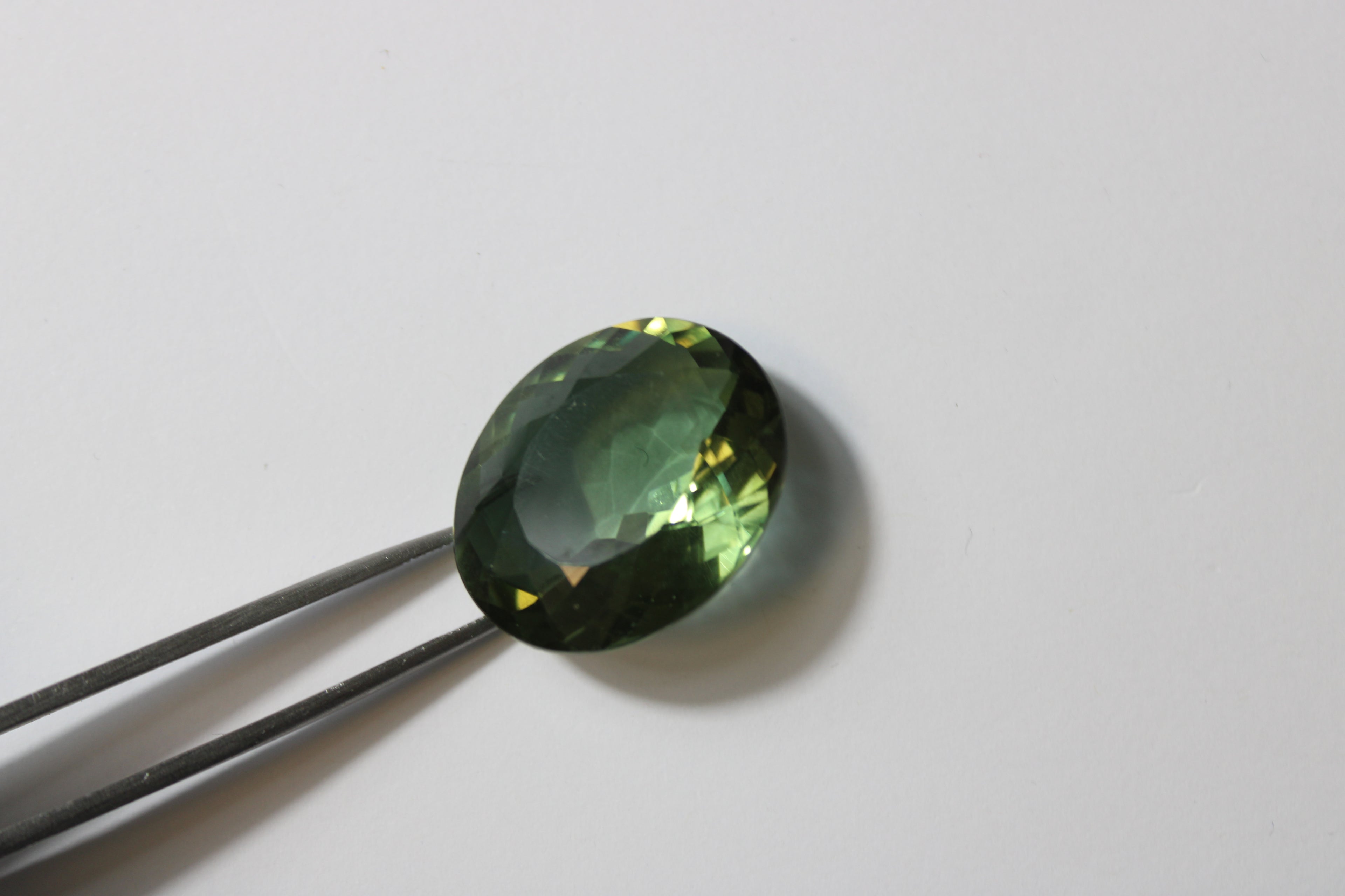 Prazolita Oval – 1 Unidade (31,45 ct)