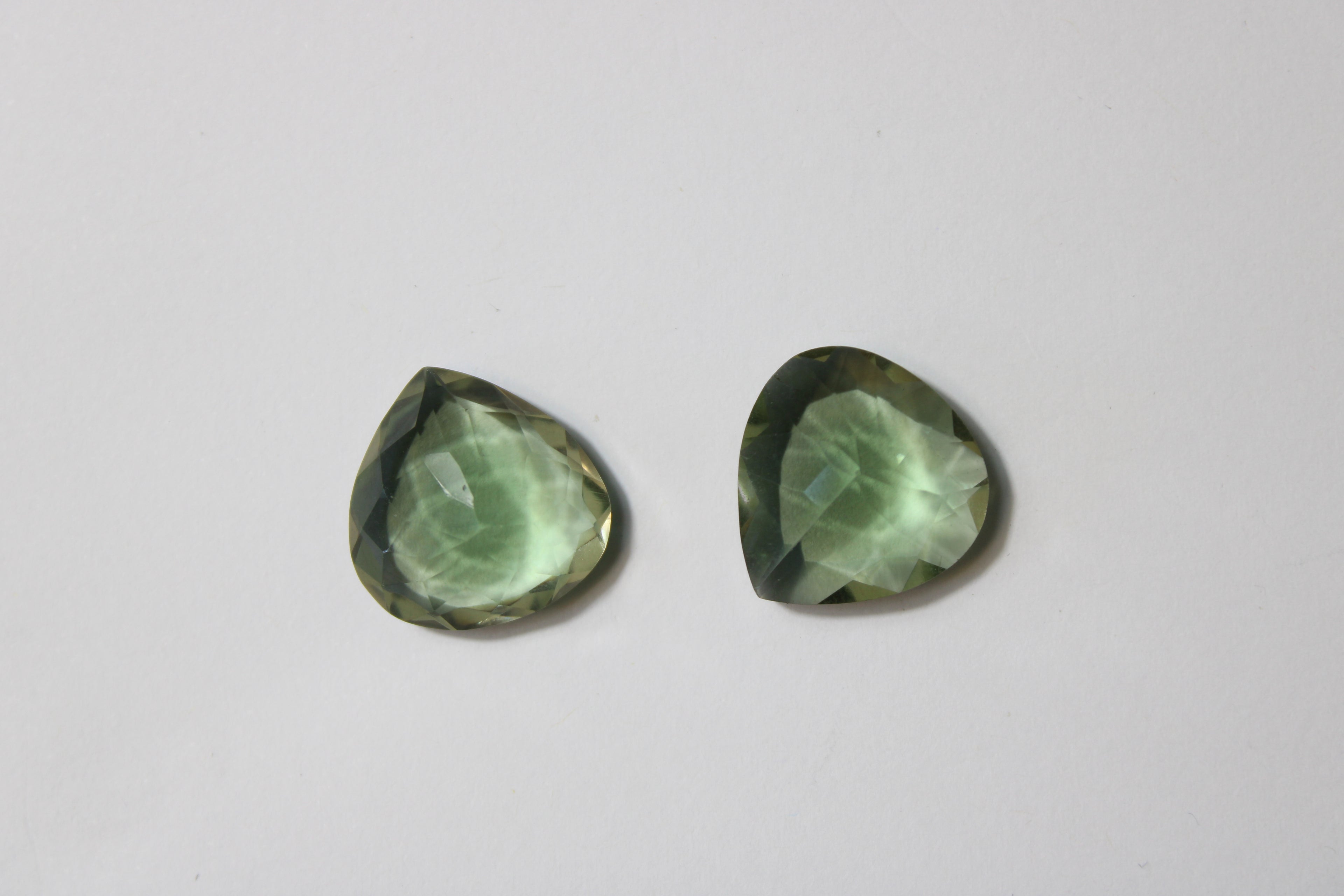 Prazolitas Gota – Lote com 2 Unidades (27,05 ct no total)