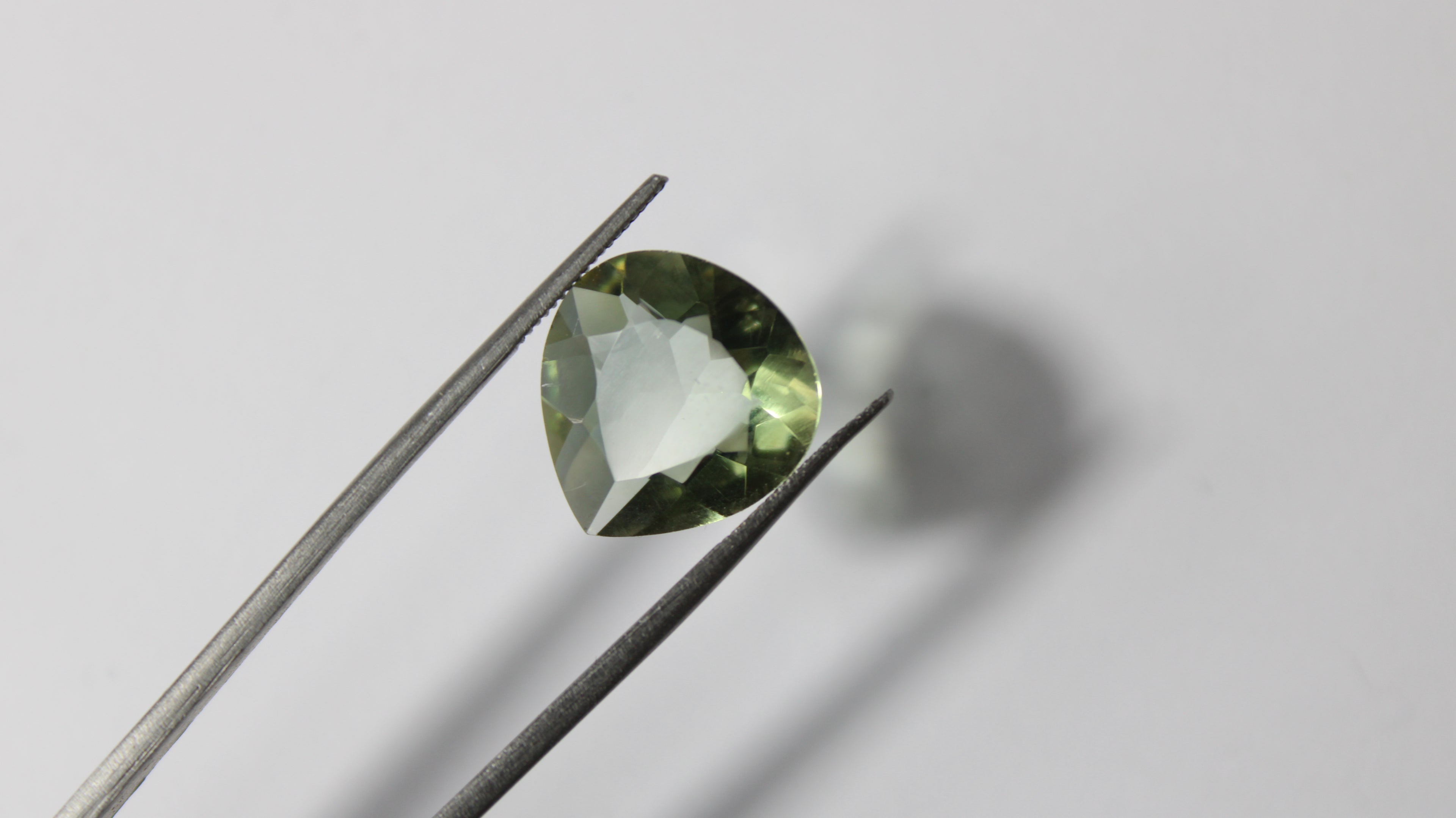 Prazolita Gota – 1 Unidade (8,66 ct)