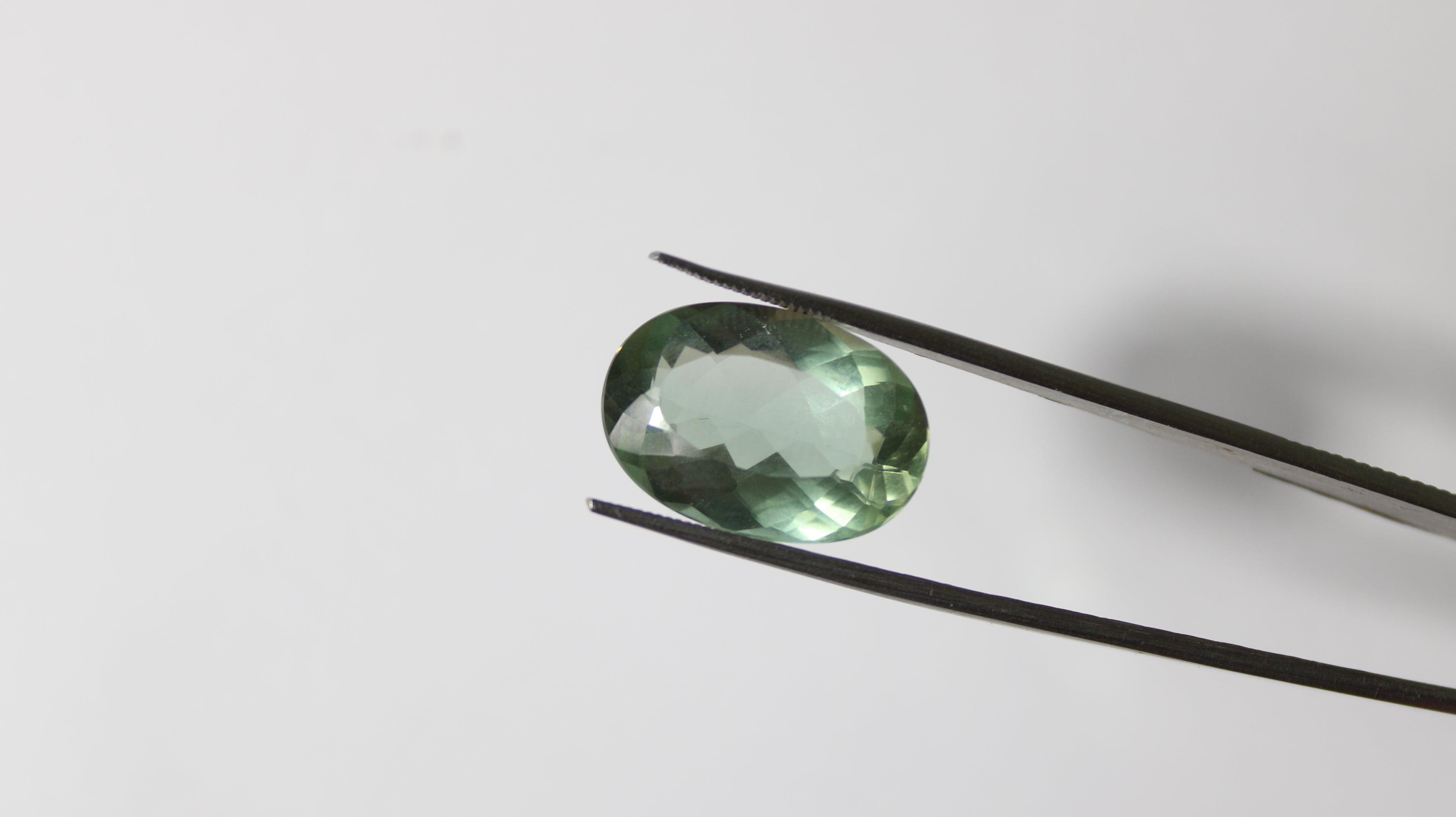 Prazolita Oval – 1 Unidade (16,42 ct)