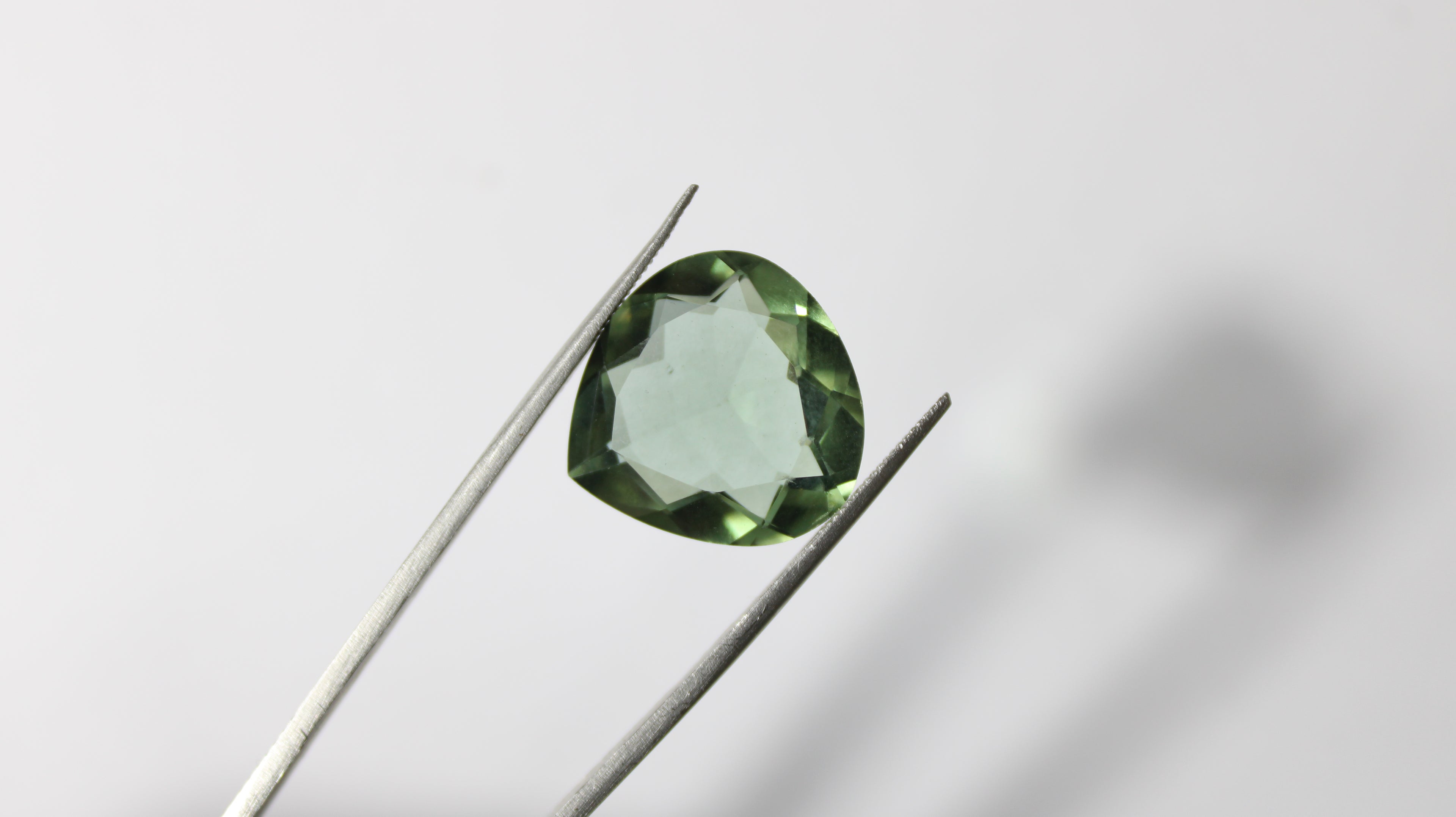 Prazolita Gota – Lote de 2 Unidades (40,52 ct no total)