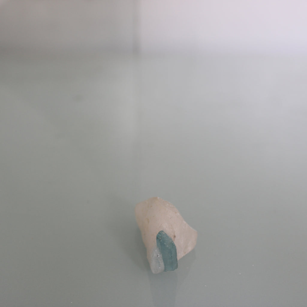 Cristal de Água-Marinha-  Força Mineral em Estado Puro