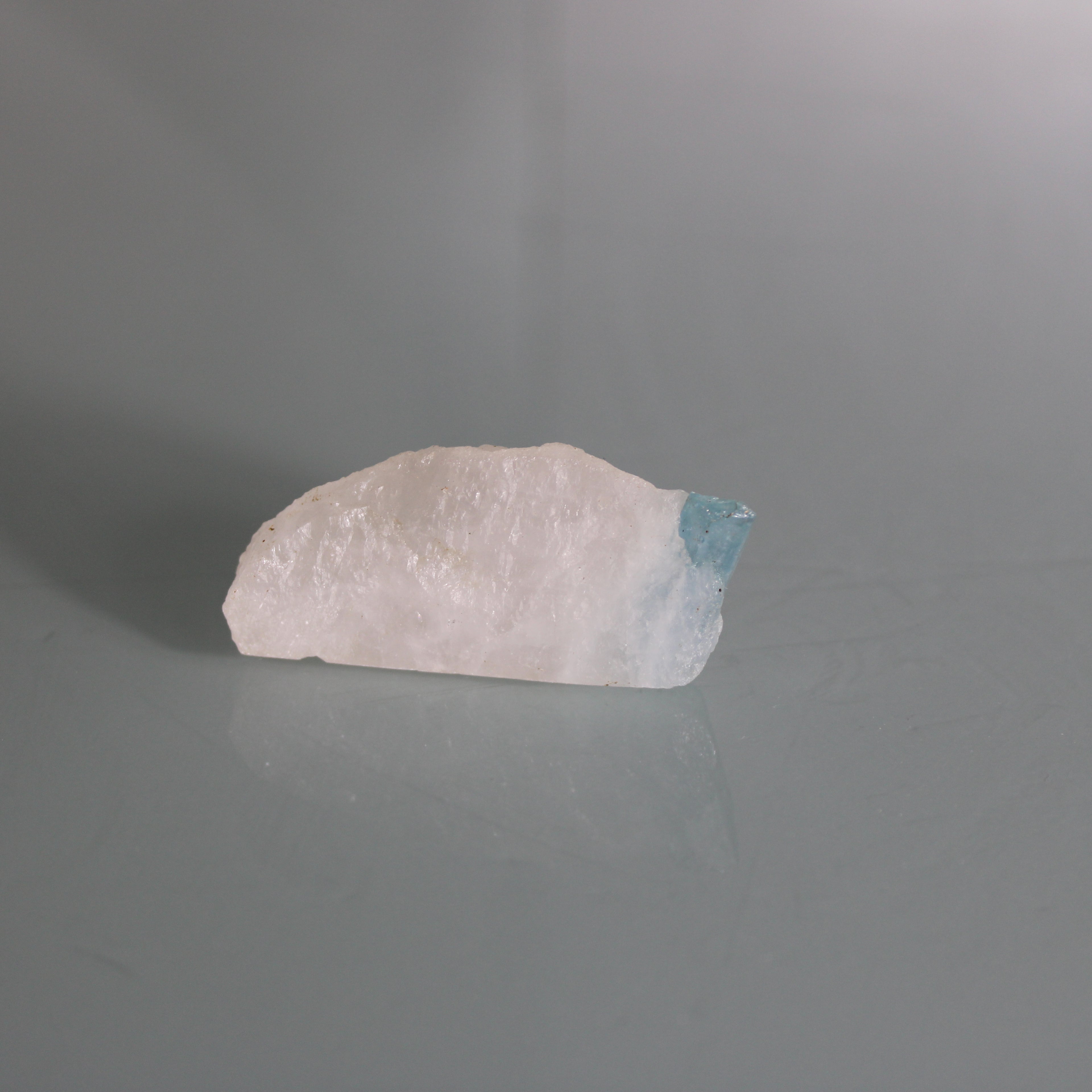 Cristal de Água-Marinha-  Força Mineral em Estado Puro