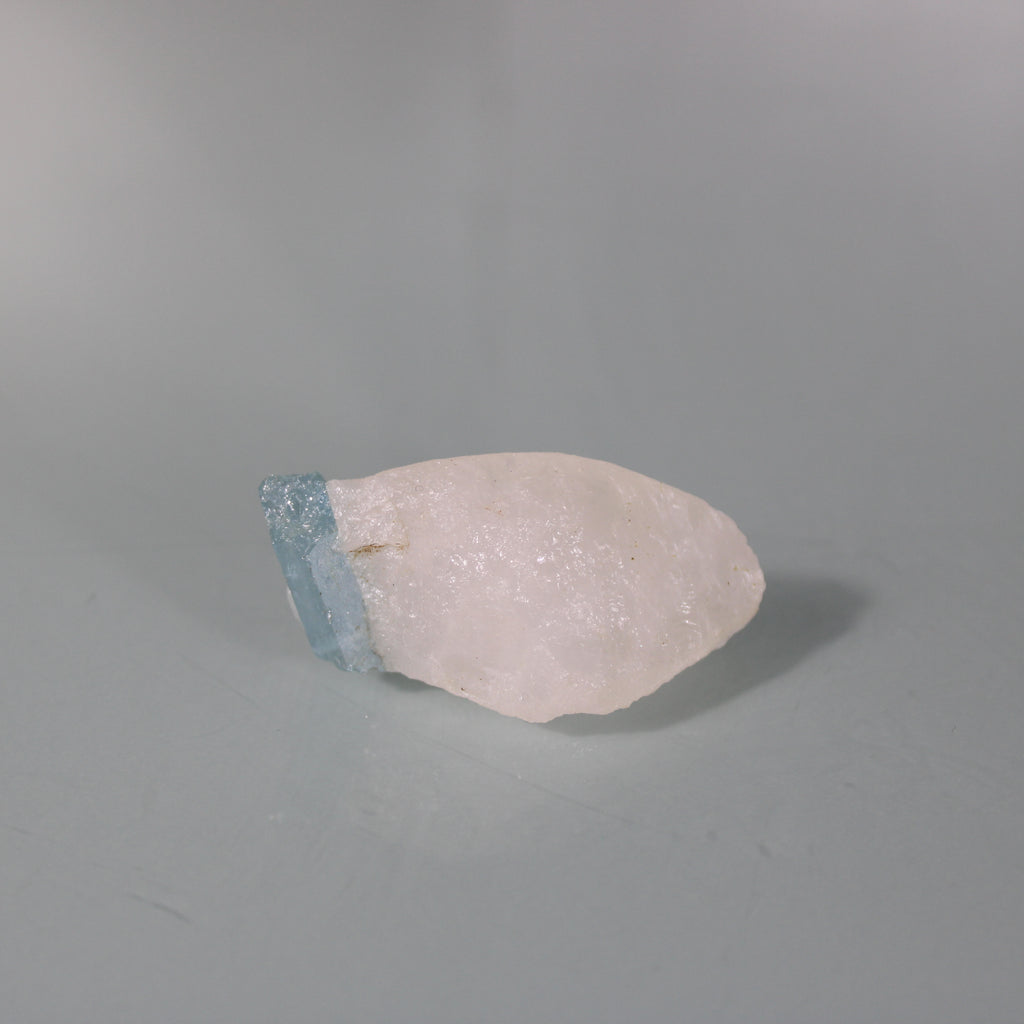 Cristal de Água-Marinha-  Força Mineral em Estado Puro