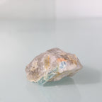 Cristal de Água-Marinha – Estrutura Hexagonal em Matriz
