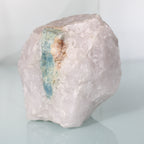 Bloco de Quartzo com Cristal de Água-Marinha – Veio Longitudinal Natural