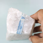 Aquamarine Block – Crystalline Elegance in the Quartz Matrix