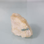 Aquamarine in the Matrix – Contrast and Natural Authenticity