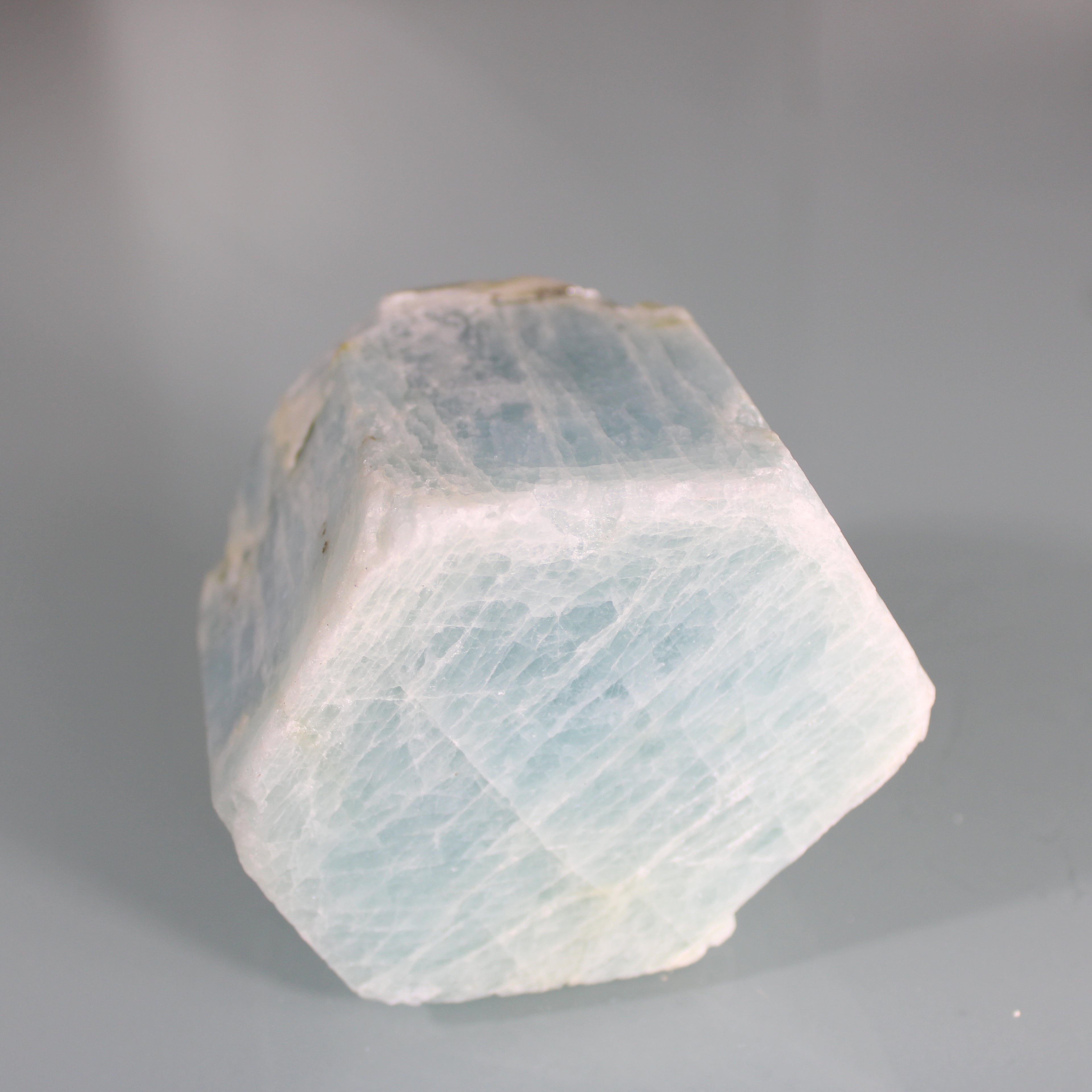 Cristal Bruto de Água-Marinha  – Estrutura Natural e Energia Pura