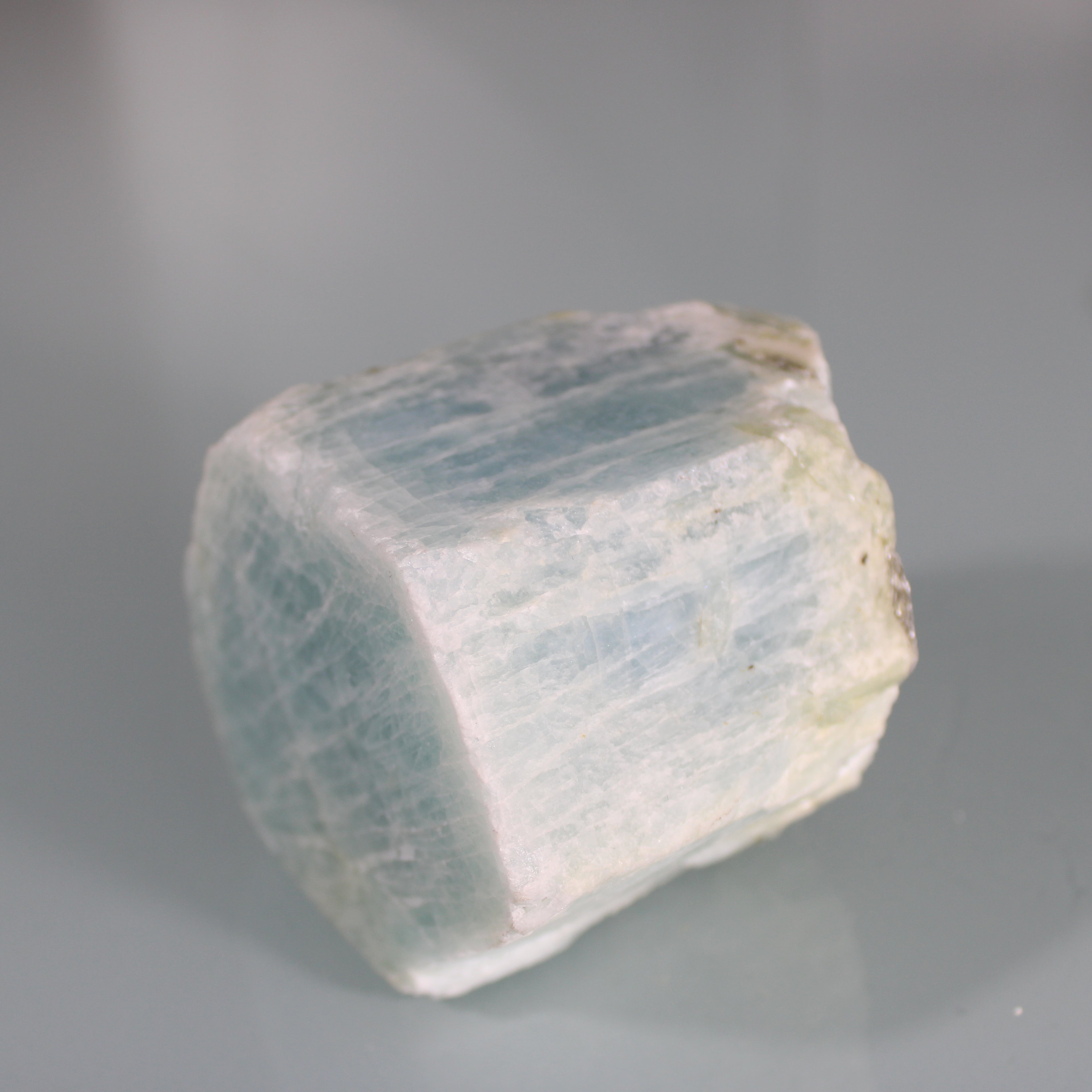 Cristal Bruto de Água-Marinha  – Estrutura Natural e Energia Pura