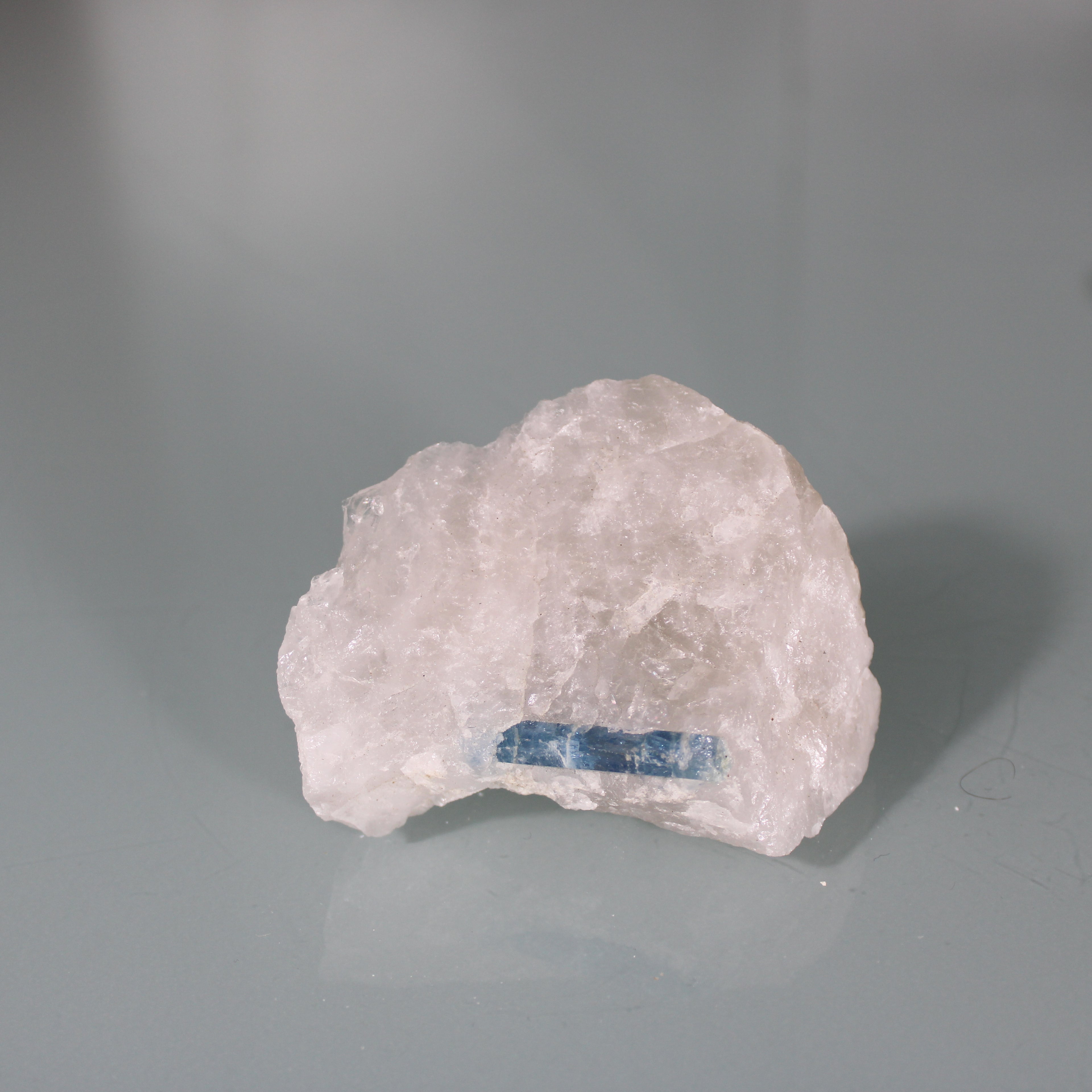 Aquamarine Crystal in Quartz – Harmony in Miniature