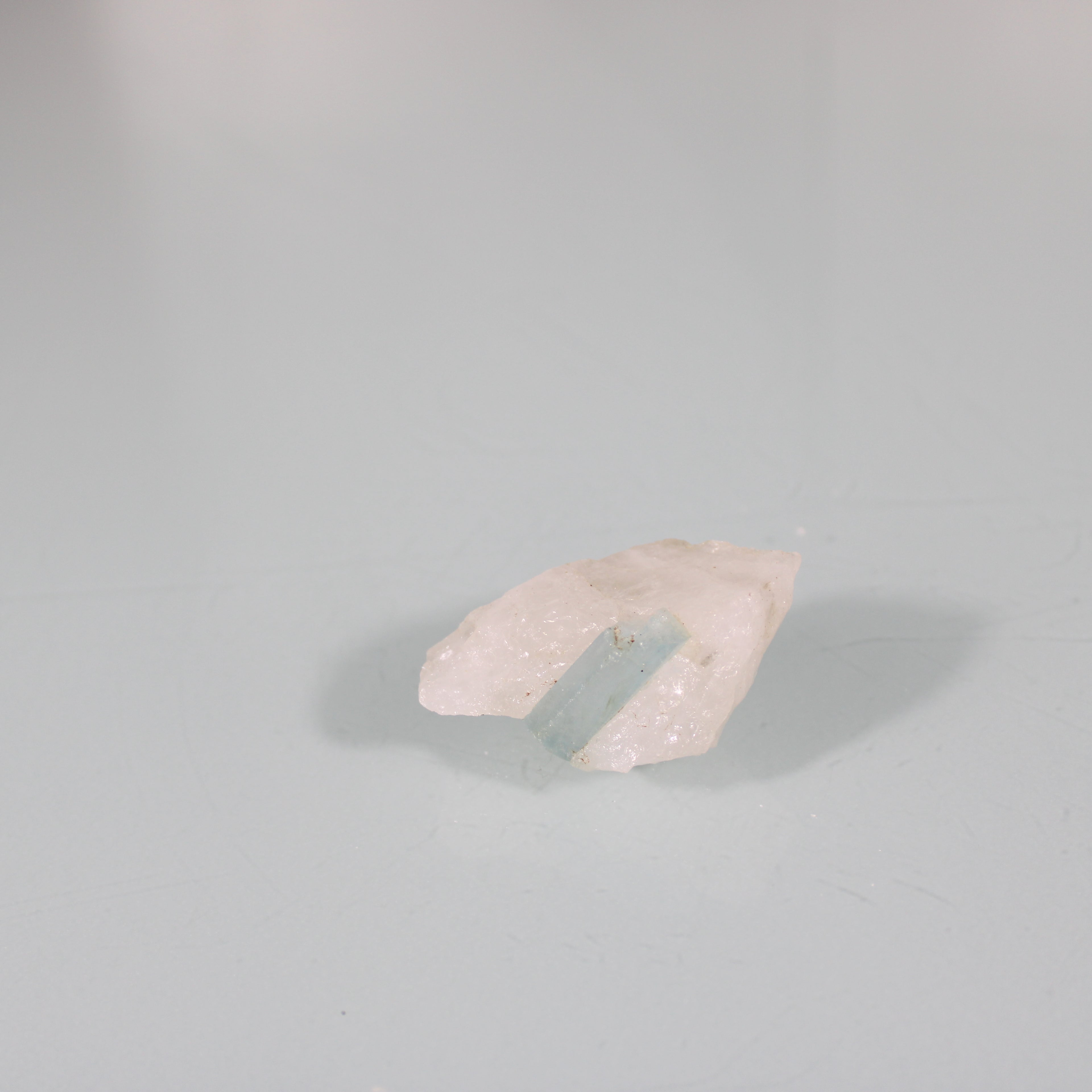Cristal de Água-Marinha  – Geometria Natural em Estado Puro