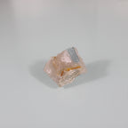 Cristal de Água-Marinha na Matriz  – Contraste de Força e Matéria-Prima