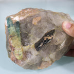 Bloco Mineral com Água-Marinha - Cristalizações Visíveis em Matriz