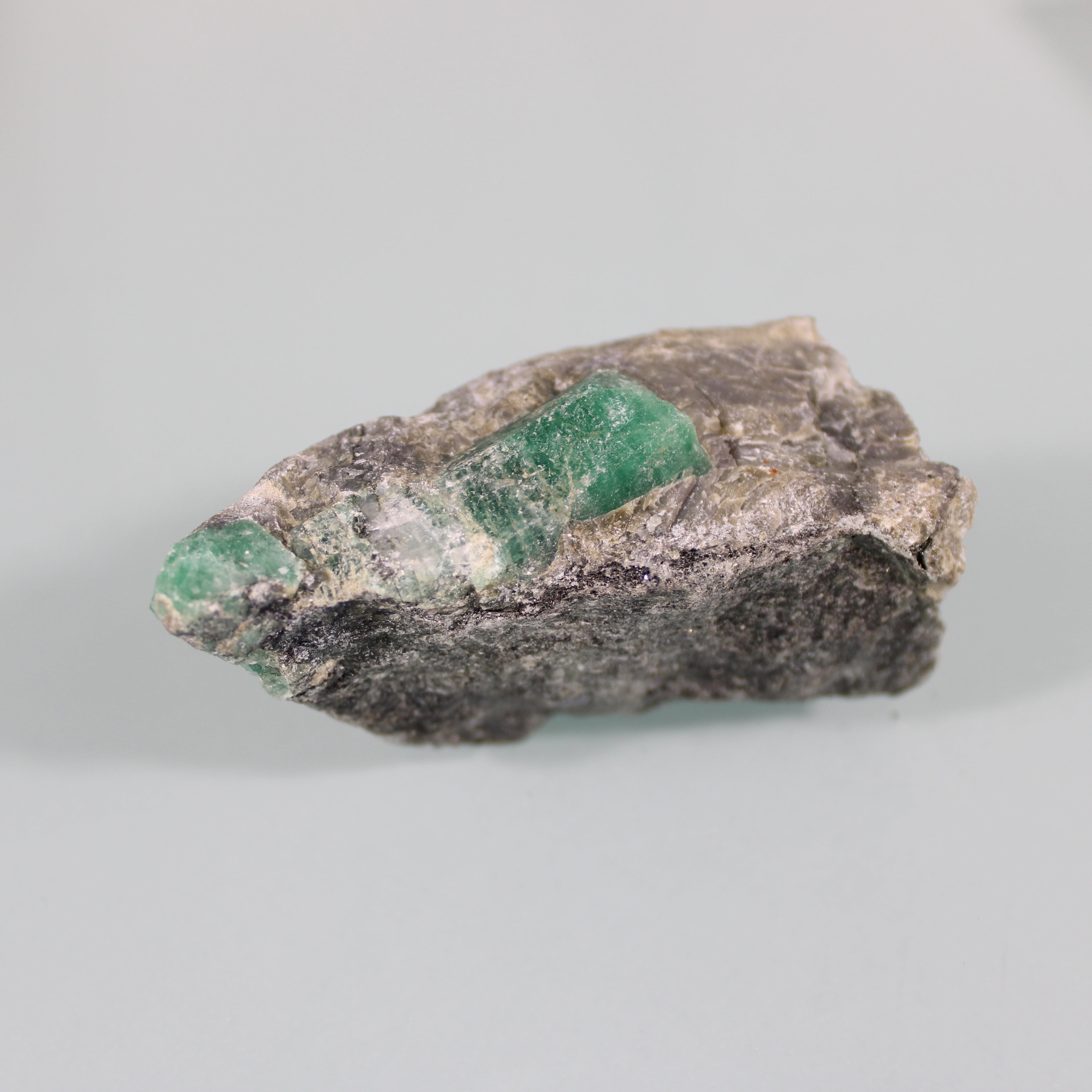 Cristal de Esmeralda na Matriz